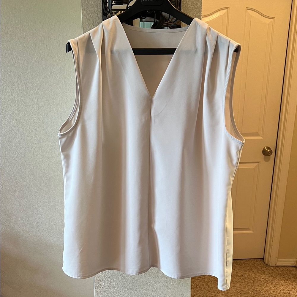 Elegant White Sleeveless Top